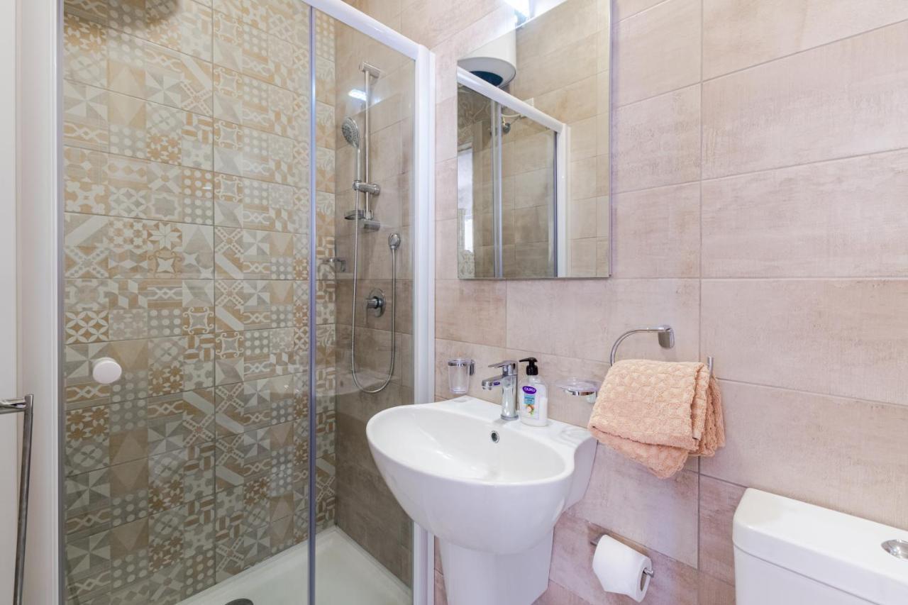 Spacious Brand New Apartment Hc Balcony 3 Bdr 2 Bth Bugibba San Pawl il-Baħar Eksteriør billede