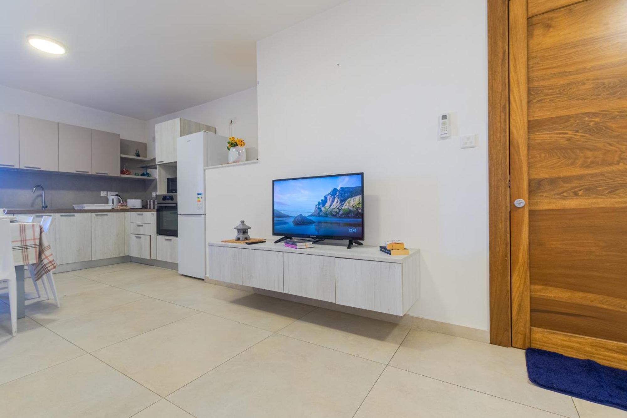 Spacious Brand New Apartment Hc Balcony 3 Bdr 2 Bth Bugibba San Pawl il-Baħar Eksteriør billede